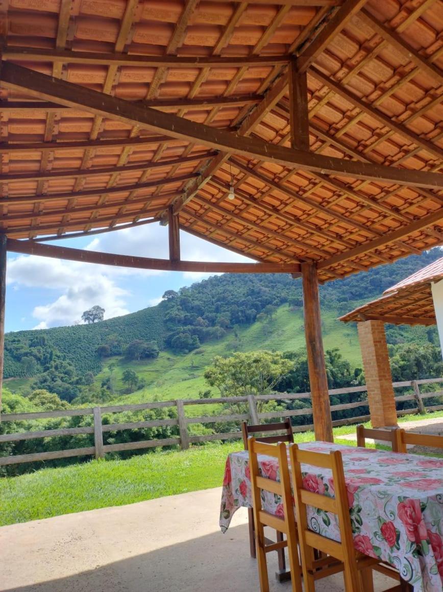 Chalés Cachoeira Cafundó Bueno Brandão Exterior foto